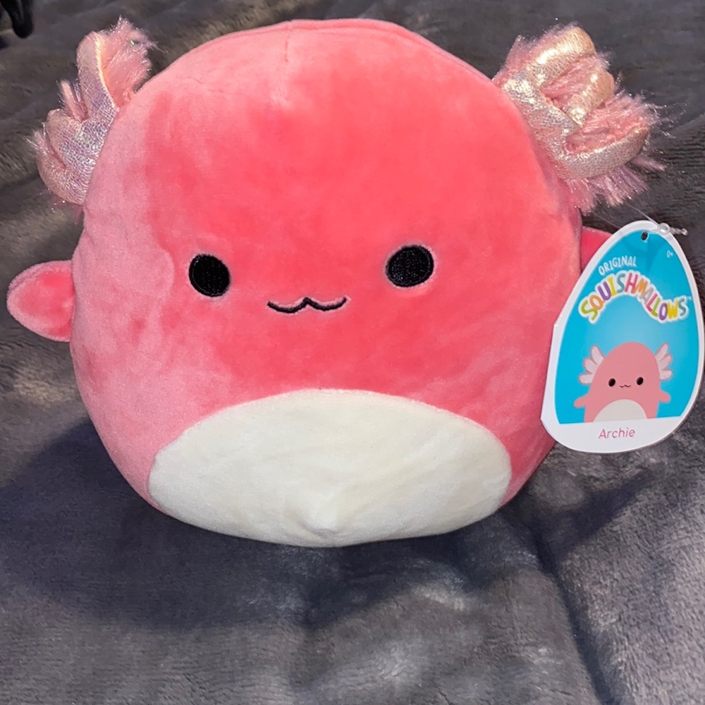 Archie (The Pink Axolotl) 7” Squishmallow.